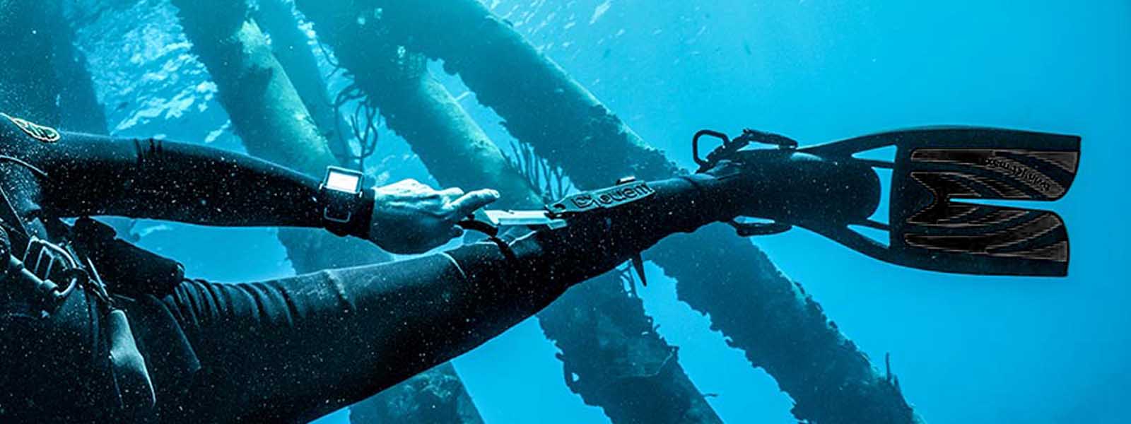 Dive Knives