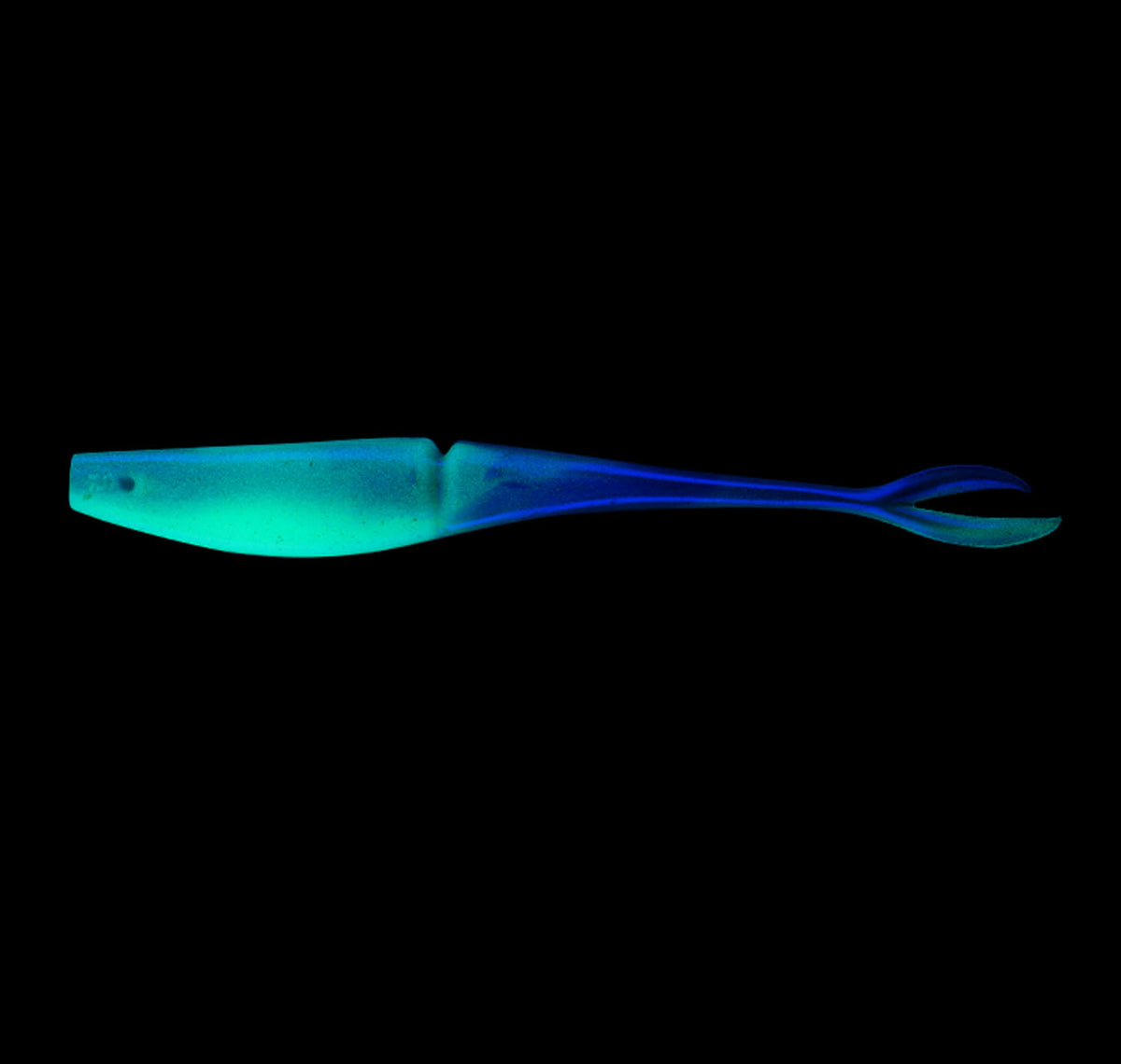 Daiwa Bait Junkie Jerkshad 7&quot; Soft Plastics Colour Grey Nomad Glow Under UV Light