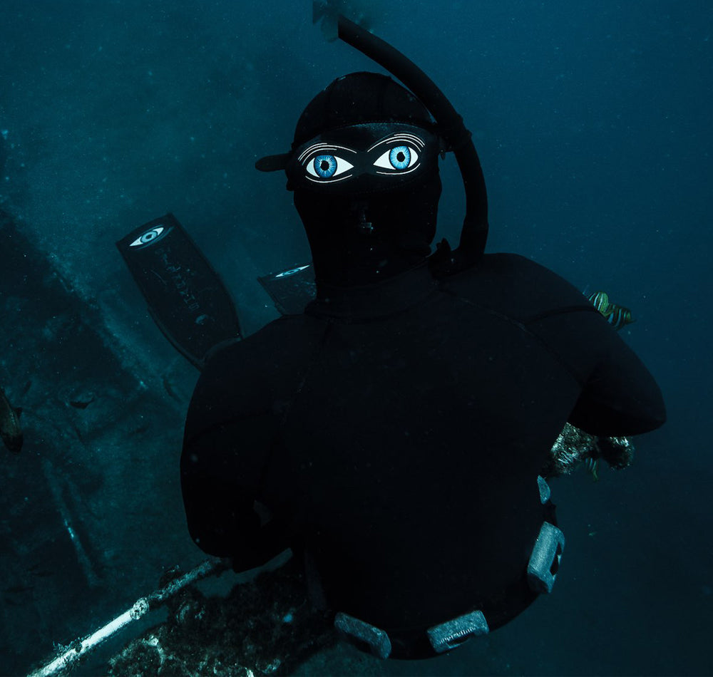 Shark Eyes Mask Strap Cover on diver
